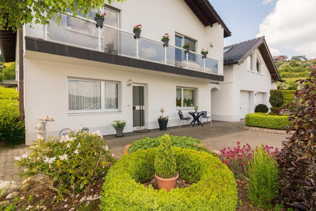 Ferienwohnung Gross A Schleiden Luaran gambar